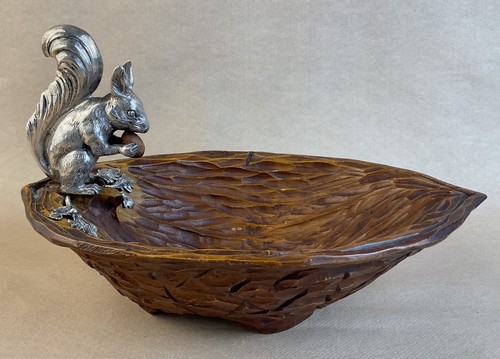 Nussschale eichhörnchen - nussschale,